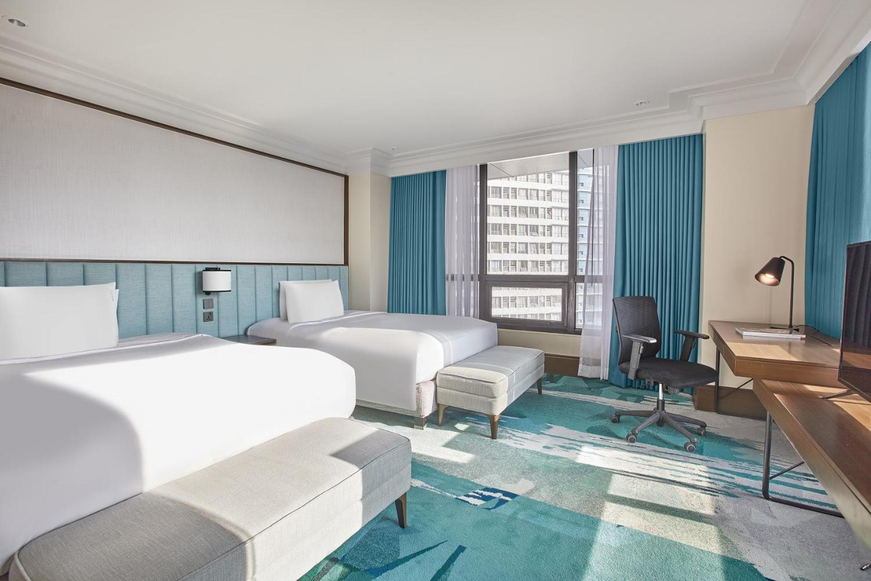 & Manila Galleria By Ihg Hotel 4*